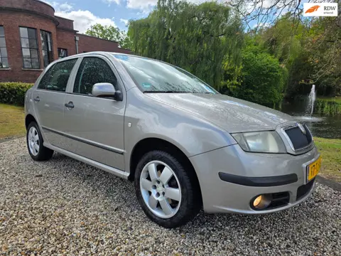 Skoda Fabia 1.4-16V Equipe plus 5-deurs