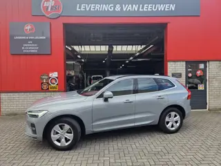 Volvo XC60 Mild Hybrid B4 Ultimate Bright Parkeersensoren V+A/ Elek. Achterklep/ Navigatie/ Cruise c