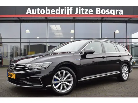 Volkswagen Passat Variant 1.4 TSI PHEV GTE Highline Matrix LED | Zwart Leder | Carplay | Virtual | C