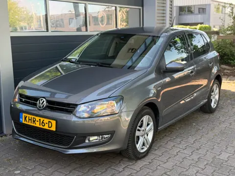 Volkswagen Polo 1.2 TSI TRENDLINE (bj 2013)