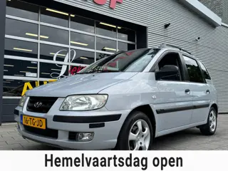 Hyundai Matrix 1.6i Dynamic - Airco I Sport velgen I PDC I Comfort pakket I Dakrail I APK 2027