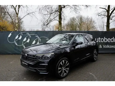 Volkswagen Touareg 3.0 TDI |R-Line|Black Style|Luchtvering|Adaptive Cruise|Ambiance verl|Automaat|