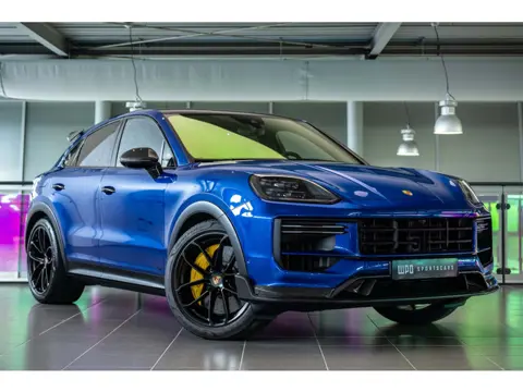 Porsche Cayenne Coupé 4.0 Turbo E-Hybrid GT PTS