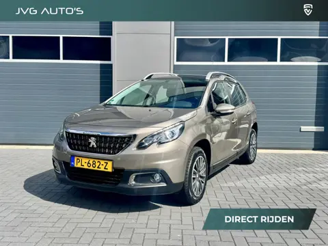 Peugeot 2008 1.2/ 110 PK Blue Lion NAP/ LED/ Pano/ NAV/ Facelift model/ 2e eigenaar