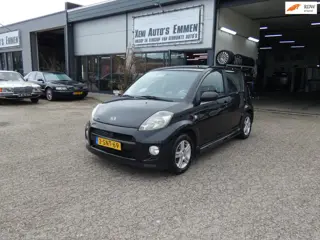 Daihatsu Sirion 2 1.3-16V Comfort|Airco|LM-Velgen|Nw.APK|Nw.Remmen|Spoiler..