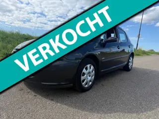 Peugeot 307 1.6-16V Navtech navi cruise distributie airco apk garantie !