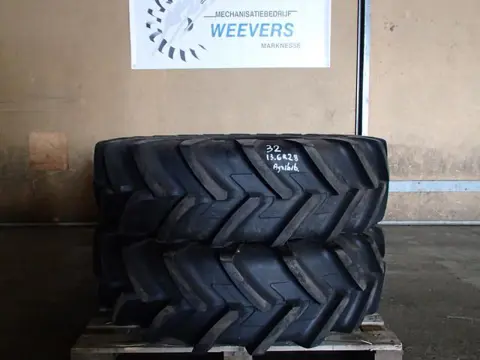 MICHELIN 13.6R28