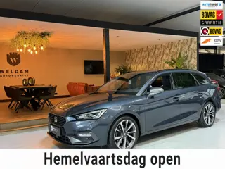 SEAT Leon Sportstourer 1.5 eTSI FR Garantie Trekhaak Carplay Camera StuurVW StoelVW Sfeer ACC Navi C