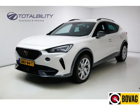 CUPRA Formentor 1.4 TSI e-Hybrid Business 204 PK | Trekhaak | Stoelverwarming | Adaptive cruise | St