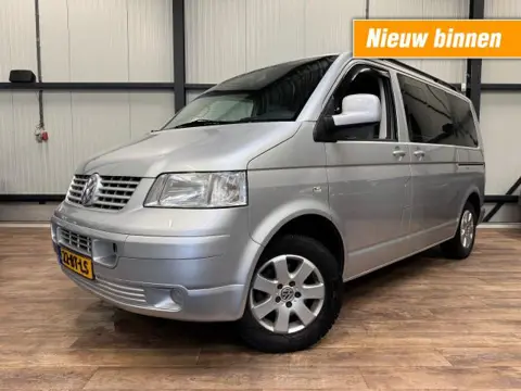 VOLKSWAGEN TRANSPORTER Dubbel Cabine 2.5 TDI 96KW 300 / CRUISE / CAMERA / CARPLAY / 