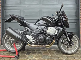 Kawasaki Z750 ABS ALS NIEUW NL-Motor Z 750 (bj 2007)