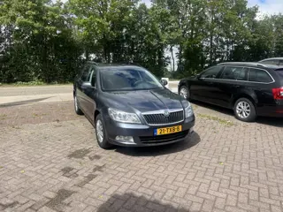 Škoda Octavia Combi 1.2 TSI Ambition TREKHAAK CRUISE CARPLAY