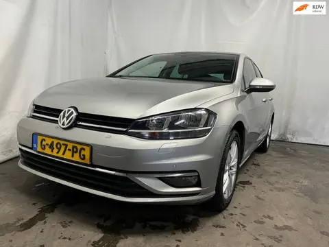 Volkswagen Golf 1.6 TDI Highline - Schade