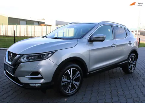 Nissan Qashqai 1.3 DIG-T N-Connecta