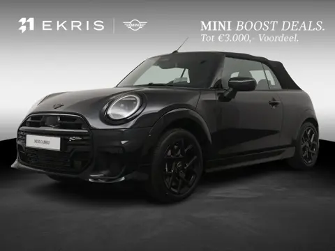 MINI Cabrio Cooper S | JCW uitvoering | Pakket M | Sportstoelen | Stoel- Stuurverwarming