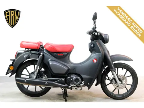 Honda SUPER CUB (bj 2023)