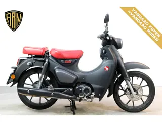 Honda SUPER CUB (bj 2023)