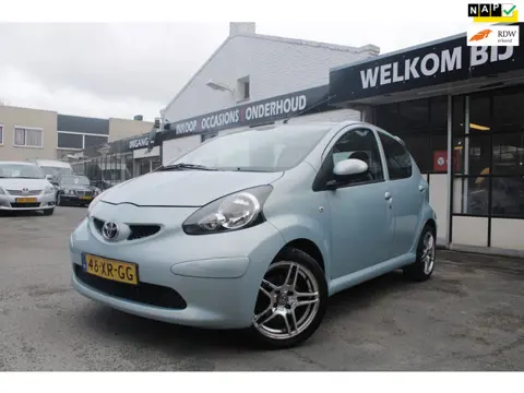 Toyota Aygo 1.0-12V + / Nieuwe Koppeling / Airco / Elektrische ramen / Centrale deurvergrendeling