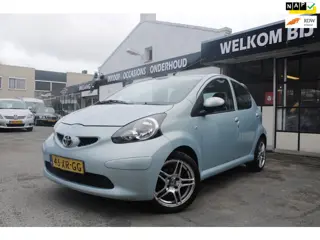 Toyota Aygo 1.0-12V + / Nieuwe Koppeling / Airco / Elektrische ramen / Centrale deurvergrendeling