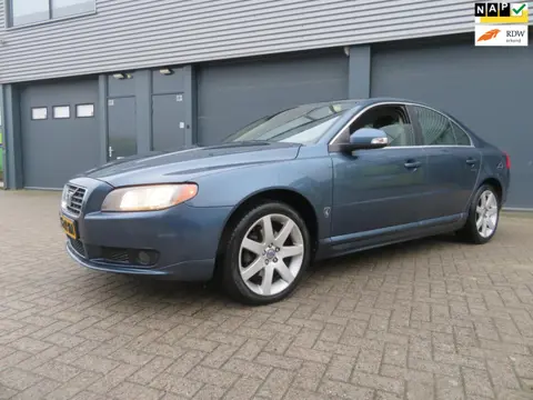 Volvo S80 2.5 T Momentum automaat nieuwe apk