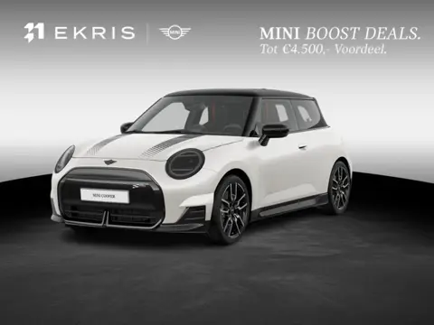 MINI Cooper SE John Cooper Works M 54.2 kWh | Panorama Dak | Keyless Entry | Kunstleder Bekleding | 