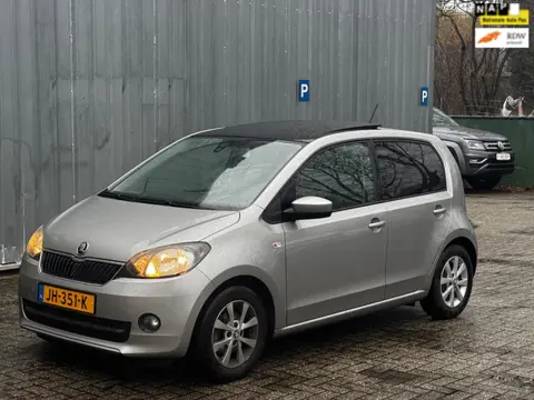 Skoda Citigo 1.0 Style Automaat / Pano / Navi / Stoelverw / Orig NL!