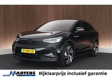 Volkswagen ID.5 GTX 300pk 77 kWh SOH 89% Trekhaak Camera Stoelverwarming Keyless Matrix LED Navigati
