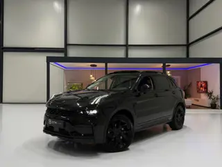 Lynk & Co RS Shadow Edition 01 1.5 262PK Pano 360° Navi Adapt cruise 262PK Elekr. Achterklep 1800KG 