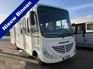 Concorde CARVER 821 3.0 177pk Automaat Queesbed en Hefbed Airco Solar 1e eigenaar