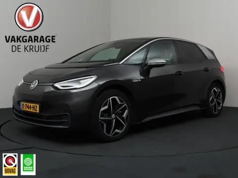 Volkswagen ID.3 First Plus 58 kWh | SoH 95,3% | ACC | Navigatie | Camera | IQ Light!
