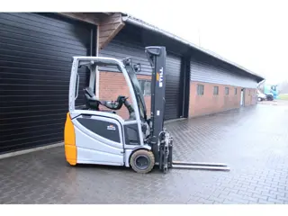 Still RX20 16 heftruck elektrische triplex lepelverstelling sideshift