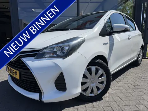 Toyota Yaris 1.5 Hybrid Trend (bj 2017, automaat)