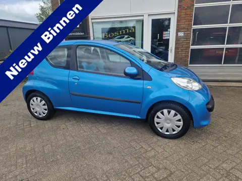 Peugeot 107 1.0-12V "XS" Airco - Isofix - Toerenteller - Elec ramen - Apk 28-06-2027 !!