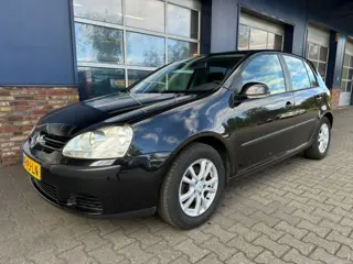 VOLKSWAGEN GOLF 1.6 FSI COMFORTLINE, NAP, Cruise controle, Airco, ALL IN prijs!