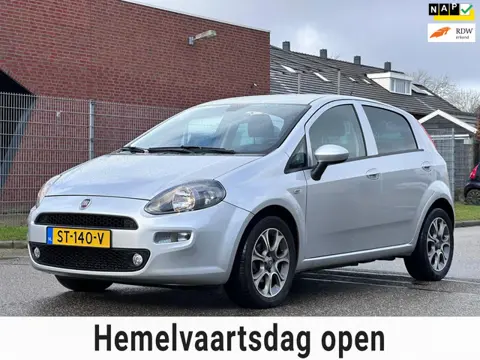Fiat Punto Evo 0.9 TwinAir Sempre 5DR*Navigatie*Cruise*Clima*NAP*Parkeersensoren*LM velgen*Dealer on