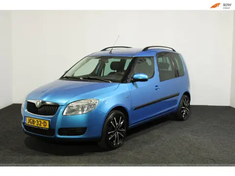Skoda ROOMSTER 1.4-16V Tour | MPV | Blauw | Handgeschakeld | Airco | Dakrails |Trekhaak|Stoelverwarm