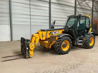 JCB 540-140 (bj 2021)