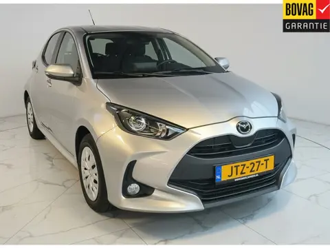 Mazda 2 Hybrid 1.5 Prime-line uit 2024 Rijklaar + 12 maanden Bovag-garantie Henk Jongen Auto's in He