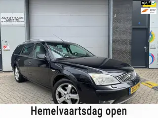 Ford Mondeo Wagon 1.8-16V Platinum [Leder | StoelVW | Volledig OH | Trekhaak | Cruise | PDC]