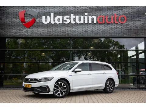 Volkswagen Passat Variant 1.4 TSI PHEV GTE Business SoH 94%, Adap. cruise, Trekhaak, Carplay, Camera