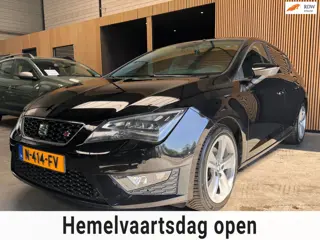 Seat Leon ST 1.4 EcoTSI FR Connect Automaat Stoelverw.|Navi|Carplay|LED|Clima