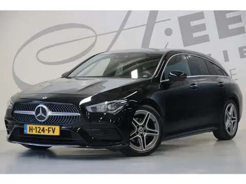 Mercedes-Benz CLA-klasse Shooting Brake 180 Apple carplay/ AMG-styling/ NAP/ Origineel NL