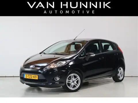 Ford Fiesta 1.4 Titanium | Automaat | Airco | Trekhaak | Dealer Onderhoduen!