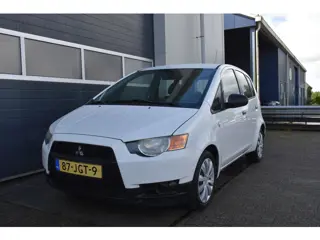Mitsubishi Colt 1.1 Inform