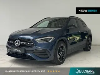 Mercedes-Benz GLA-klasse 200 Business Solution AMG | Trekhaak | Panoramadak | Achteruitrijcamera | S
