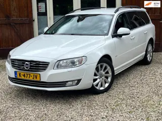 Volvo V70 2.0 T4 Automaat Dynamic Edition met Trekhaak, Dealeronderhouden