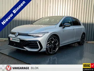 Volkswagen Golf 1.5 eTSI R-Line Edition | Trekhaak wegkl. | Head Up | Camera | Prijs Rijklaar!!