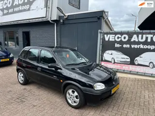 Opel Corsa 1.2i 16V CDX apk 2027 5 deurs nette auto