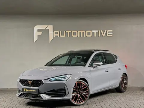 Cupra Leon 1.4 e-Hybrid VZ Copper Edition Pano|Sfeer|Keyless