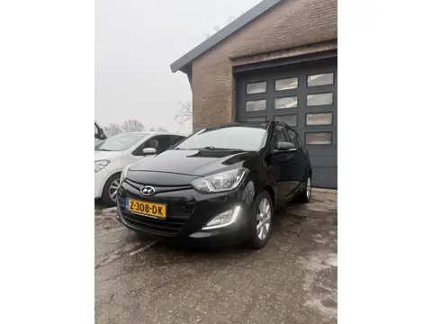 Hyundai i20 1.2i Business Edition LED/Carplay/Stoelverwarming